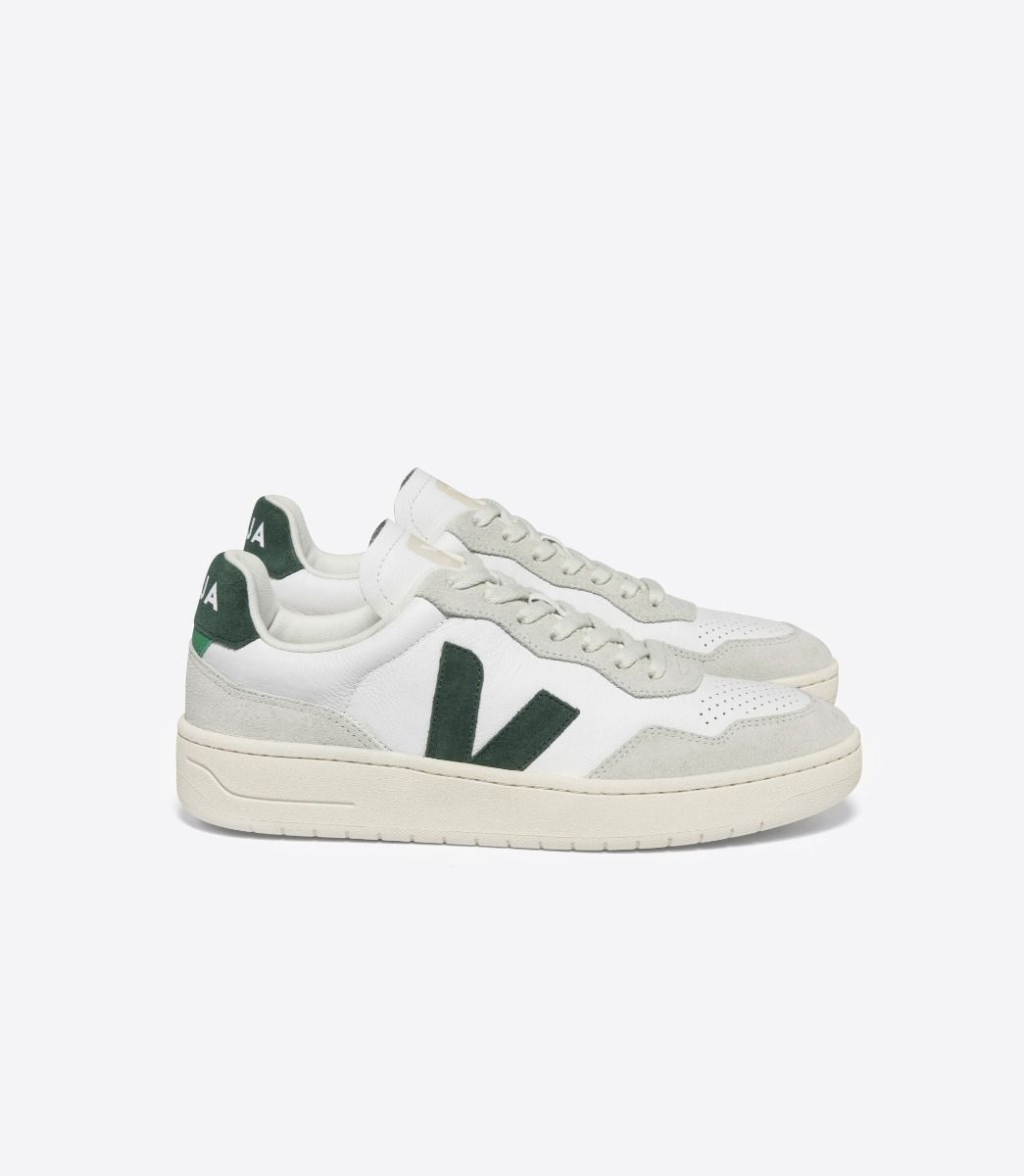 VEJA V-90 O.T. LEATHER EXTRA-WHITE_CYPRUS - Prime Timers
