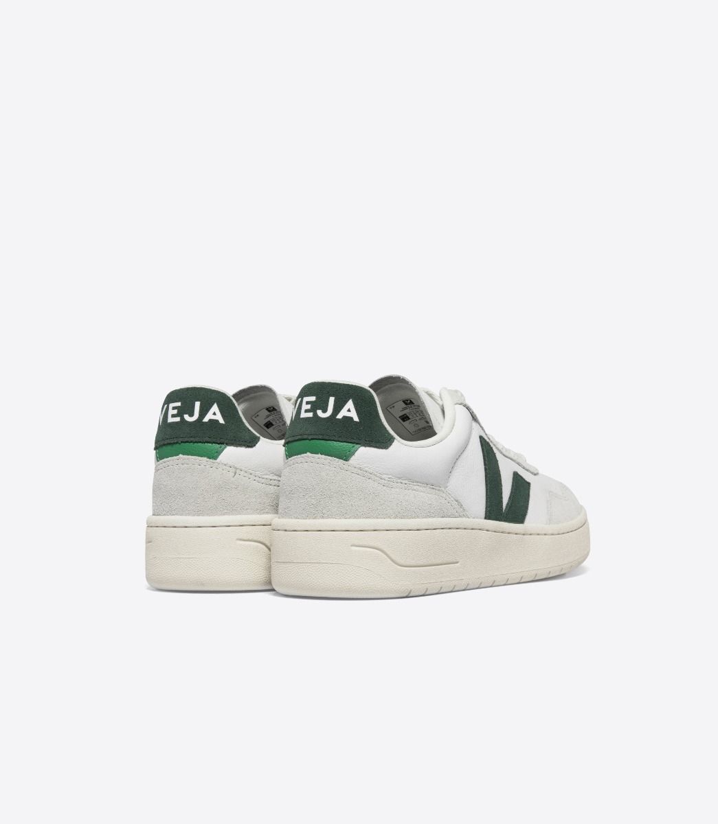 スニーカー VEJA SS25 'V-90' sneakers (VD2003384 EXTRAWHITECYPRUS) Amazon.com | VEJA Women's V-90 Sneaker, Cashew/Pierre, 4