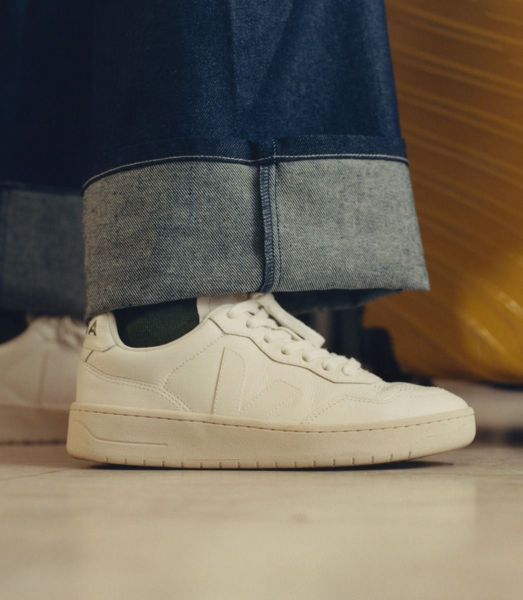 スニーカー VEJA SS25 'V-90' sneakers (VD2003380 EXTRAWHITE) V-90 LEATHER WHITE | VEJA